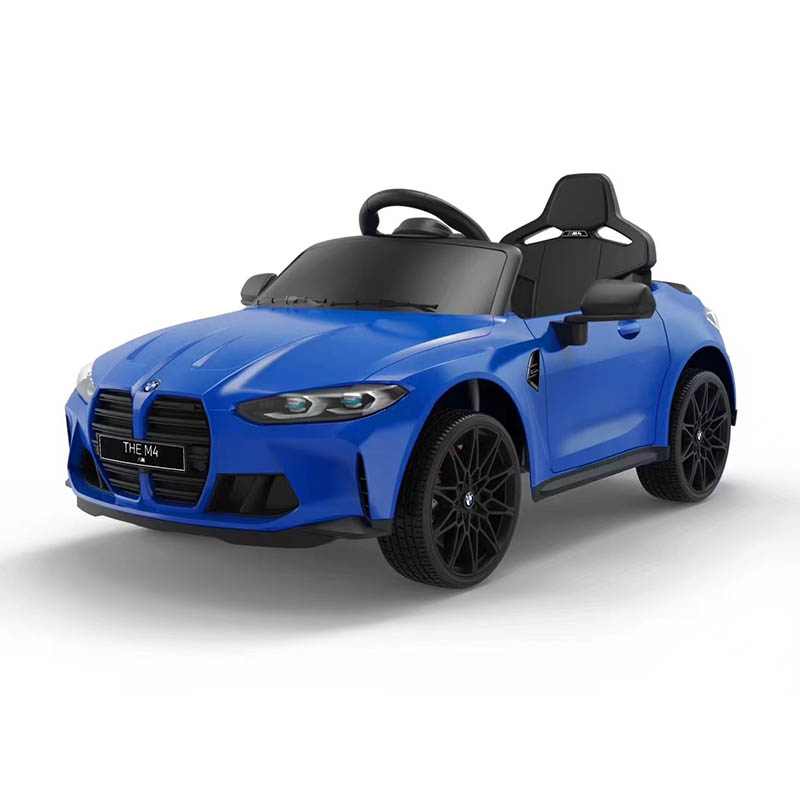 2.4G RC를 탑재한 BMW M4 Electric Ride On Car 라이선스 취득