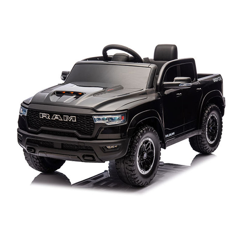 아이들이 운전할 수 있는 라이센스가 있는 어린이 자동차 장난감 자동차